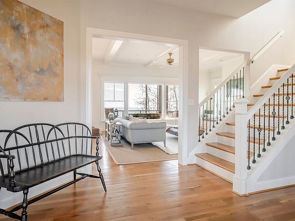 3rd image of 765 Summit Ridge Point