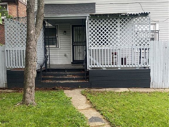 2nd image of 1702 Salem Ave