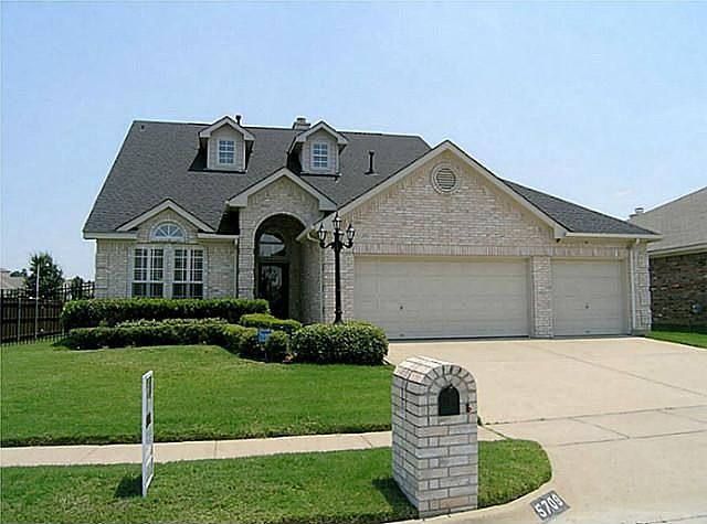 1st image of 5709 Longhorn Ln