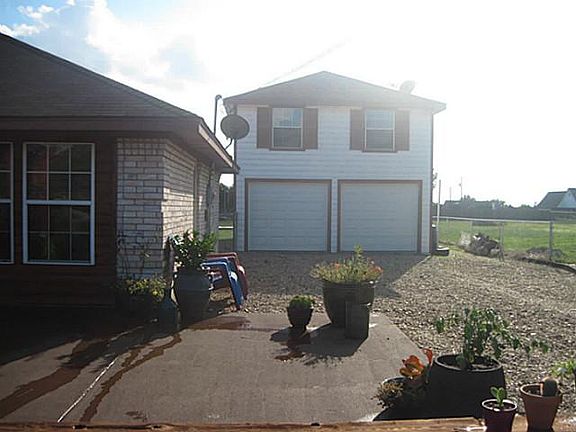 2nd image of 6781 County Road 4097
