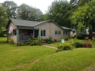 5447 Azalea Glen Rd, Glendale, OR 97442