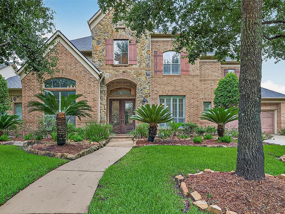 1st image of 2414 Fairbreeze Dr