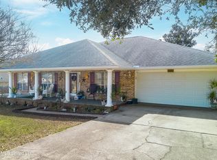 8928 Hamakua St, Diamondhead, MS 39525