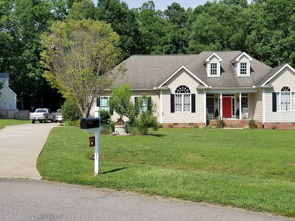 1st image of 4030 Abbey Ln
