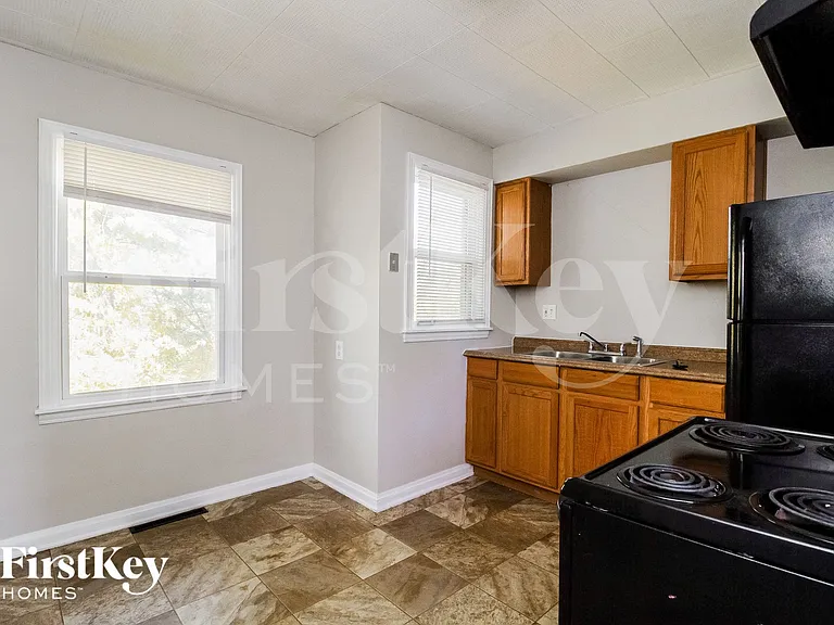 12 Gambier Cir — Photo 7
