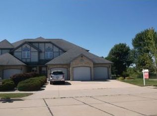 687 Frances St, Kaukauna, WI 54130