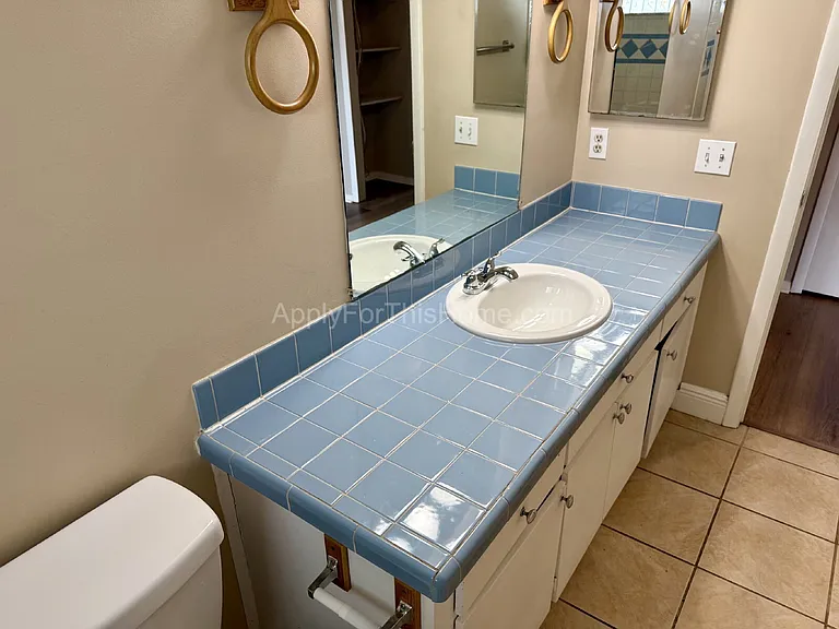 1254 Tuxford Dr — Photo 9