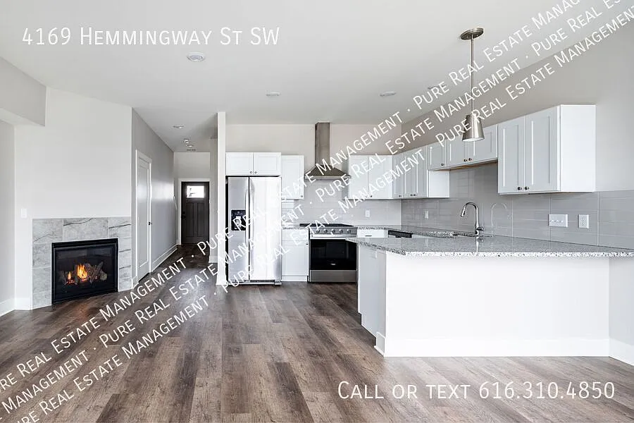 Two Bedroom — Photo 4