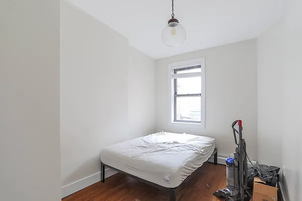 Rented by ERNY LLC | media 43