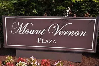 Mount Vernon Plaza