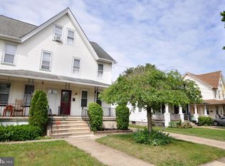 220 Cleveland Ave, Riverside, NJ 08075