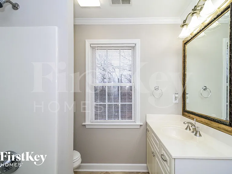 4025 Lofter Ct — Photo 13