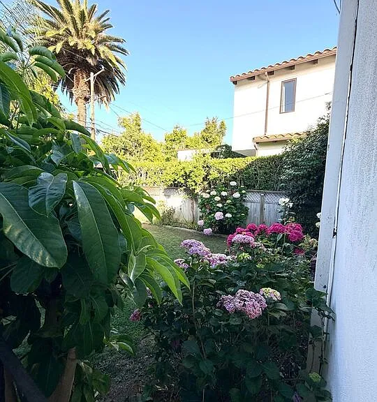 2342 Selby Ave — Photo 35