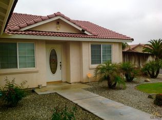 6901 Blaze Rose St, Bakersfield, CA 93313