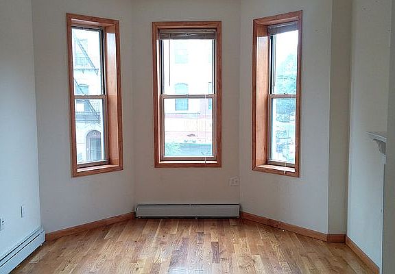 4th image of 291 Stuyvesant Ave APT 2
