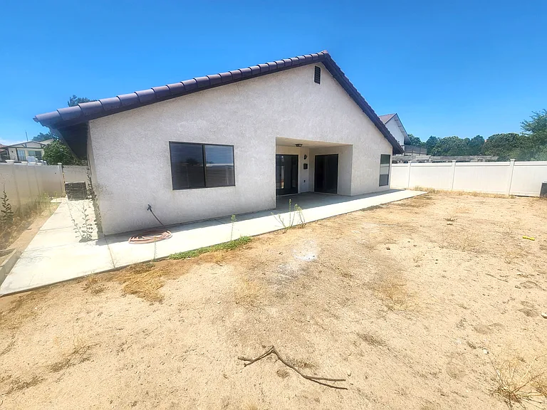 13425 Hidden Valley Rd — Photo 4