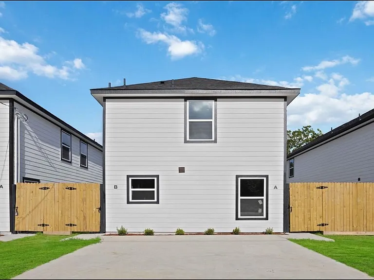 6615 Bacher St #B — Photo 18