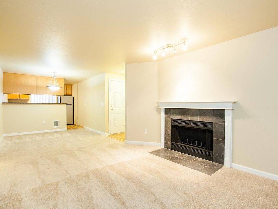 1st image of 3078 118th Ave SE APT Q201