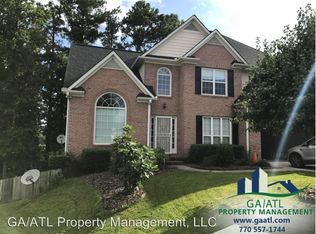 5861 Farmlake Ct, Mableton, GA 30126