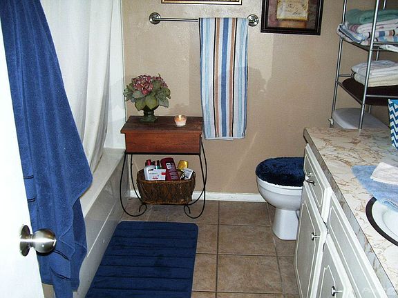 Guest bath