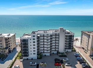 9375 Gulf Shore Dr APT 202, Naples, FL 34108