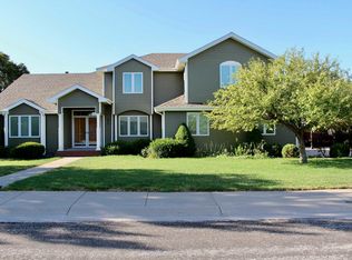 206 W 38th St, Hays, KS 67601