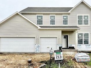 1123 Oregon Parks Ave, Oregon, WI 53575