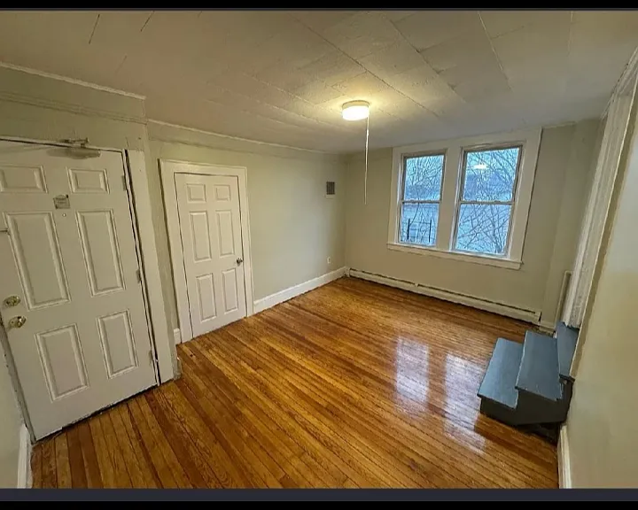 112 Eastern Pkwy #L3 — Photo 4
