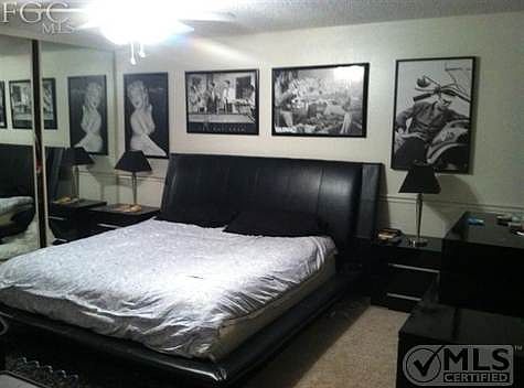 5th image of 4061 Sandlewood Ln APT 4