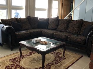 277 Blacksmith Rd, Levittown, NY 11756