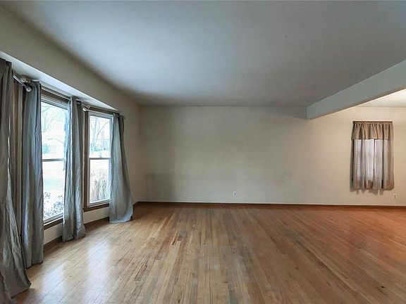 2nd image of 9404 Connell Dr