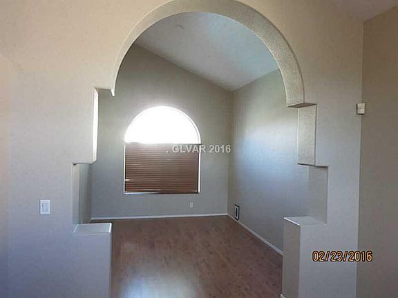 4th image of 1810 Dalton Dr
