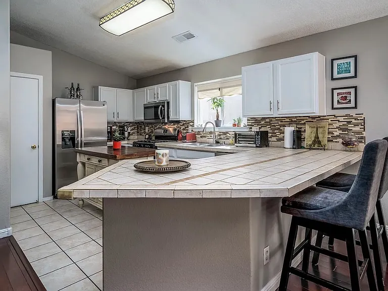 3407 Fowler Meadows Dr NE — Photo 4