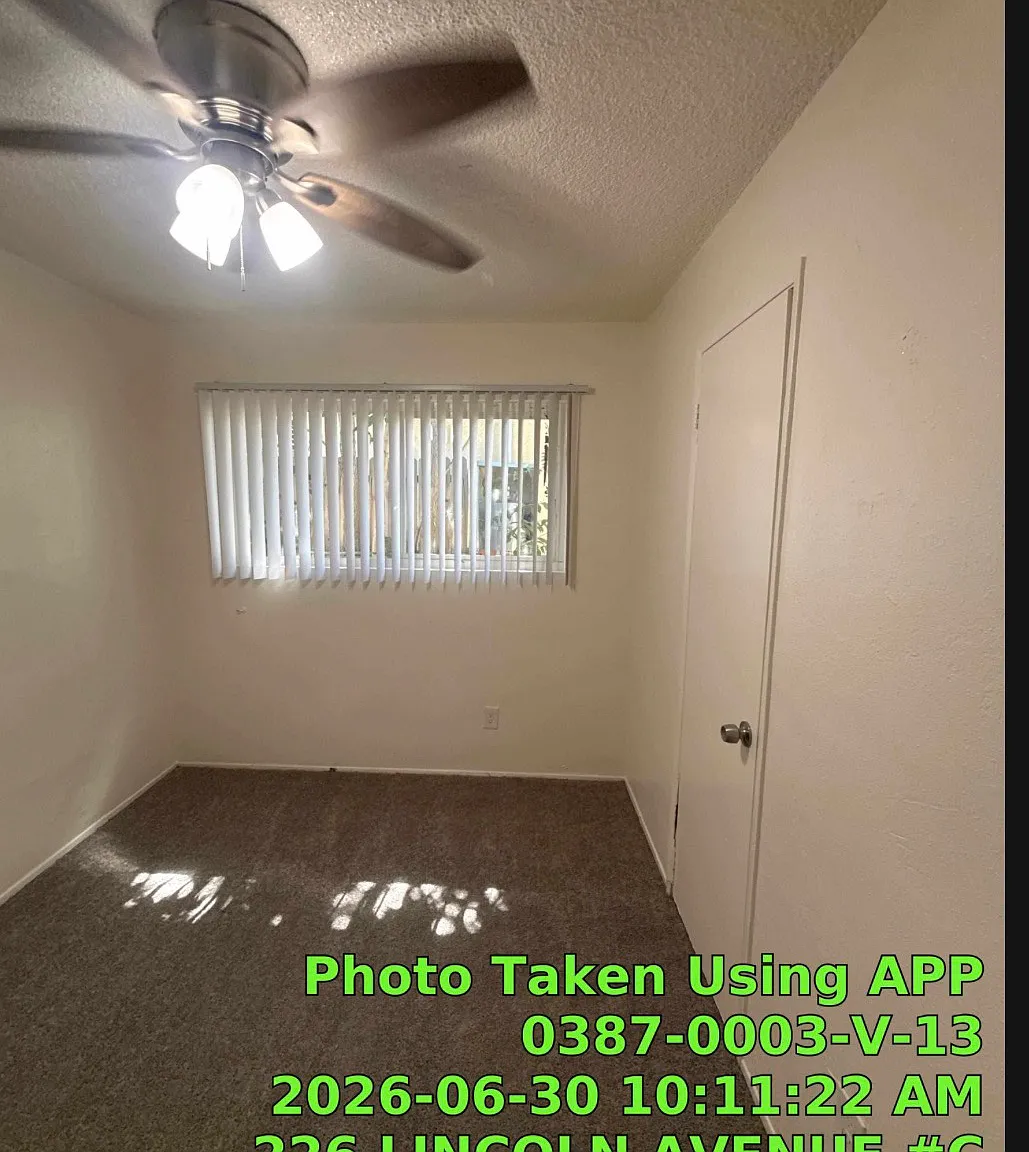 2 bed, $1,095 — Photo 4