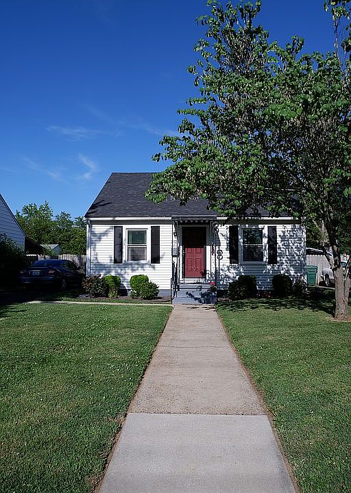 1st image of 2823 Allen St