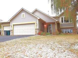 1113 N Cheyenne St, Roberts, WI 54023