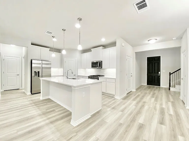 1801 Turtle Bay Loop — Photo 8