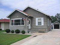 1st image of 402 W 24th Ave