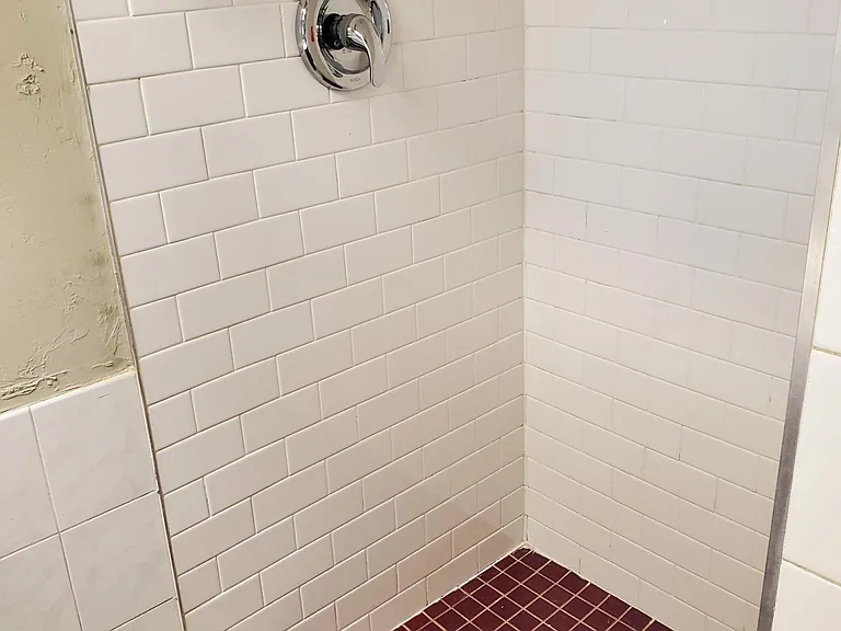 2608 N Hammond Ave — Photo 7