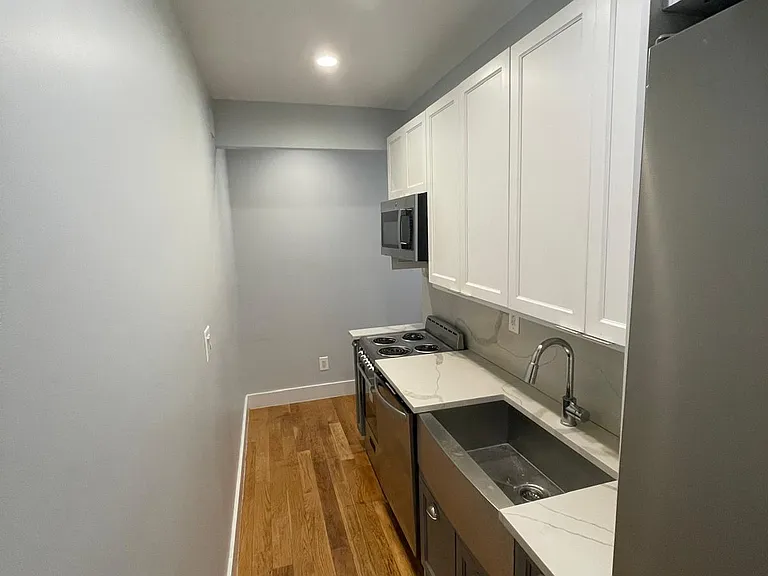 515 W 139th St #7 — Photo 2