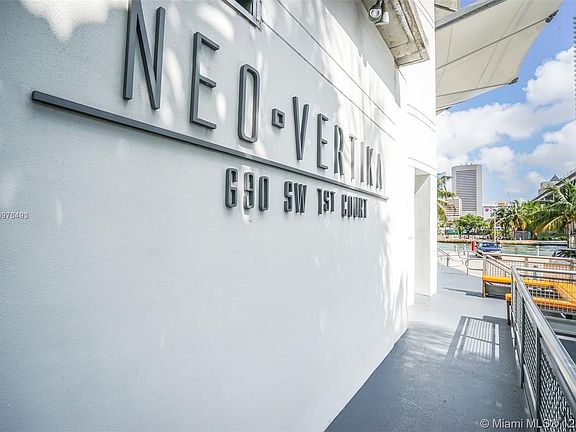3rd image of 690 SW 1st Ct Penthouse I12-phi12
