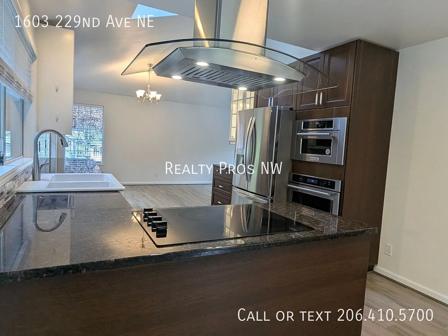 4 bed, 2.5 bath, 2650 sqft, $4,375 — Photo 4