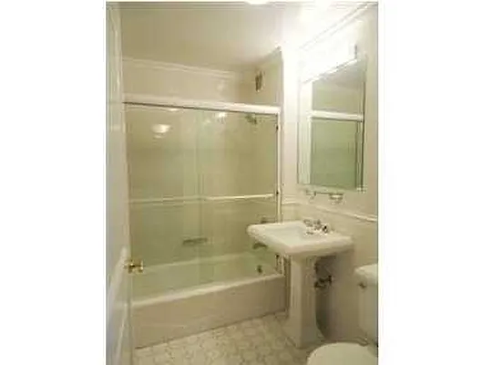 Rented by Mallan Real Estate Inc | media 20