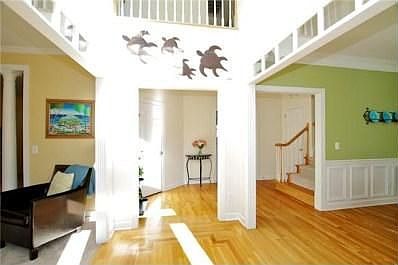 3rd image of 308 Julianna Cir