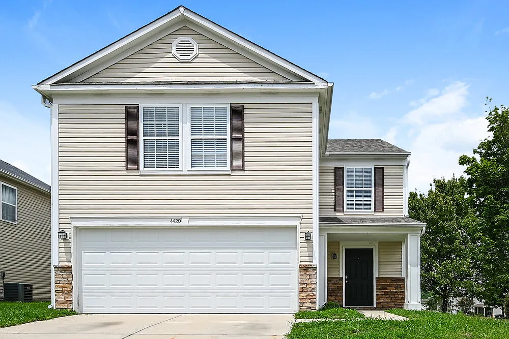 3 bed, 2.5 bath, 2056 sqft, $1,895 — Photo 4