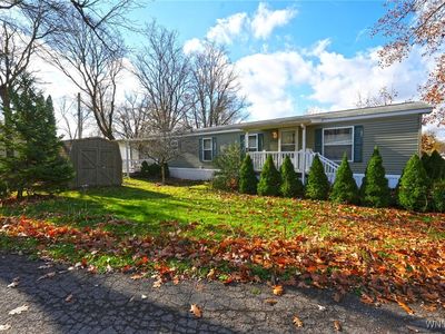 7898 Boston State Rd Trailer 32, Hamburg, NY, 14075