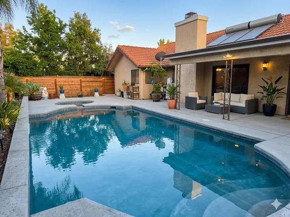 2210 E Jon Dr, Fresno, CA 93720