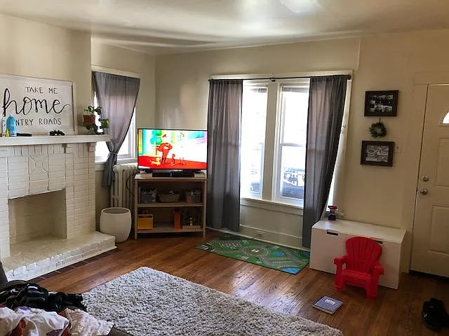 2346 Sherbrook St — Photo 5
