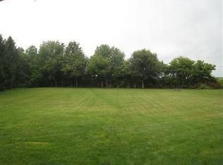 1322 E Spring Valley Painters Rd, Xenia, OH 45385