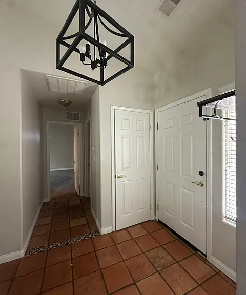 616 Vermillion Dr — Photo 3